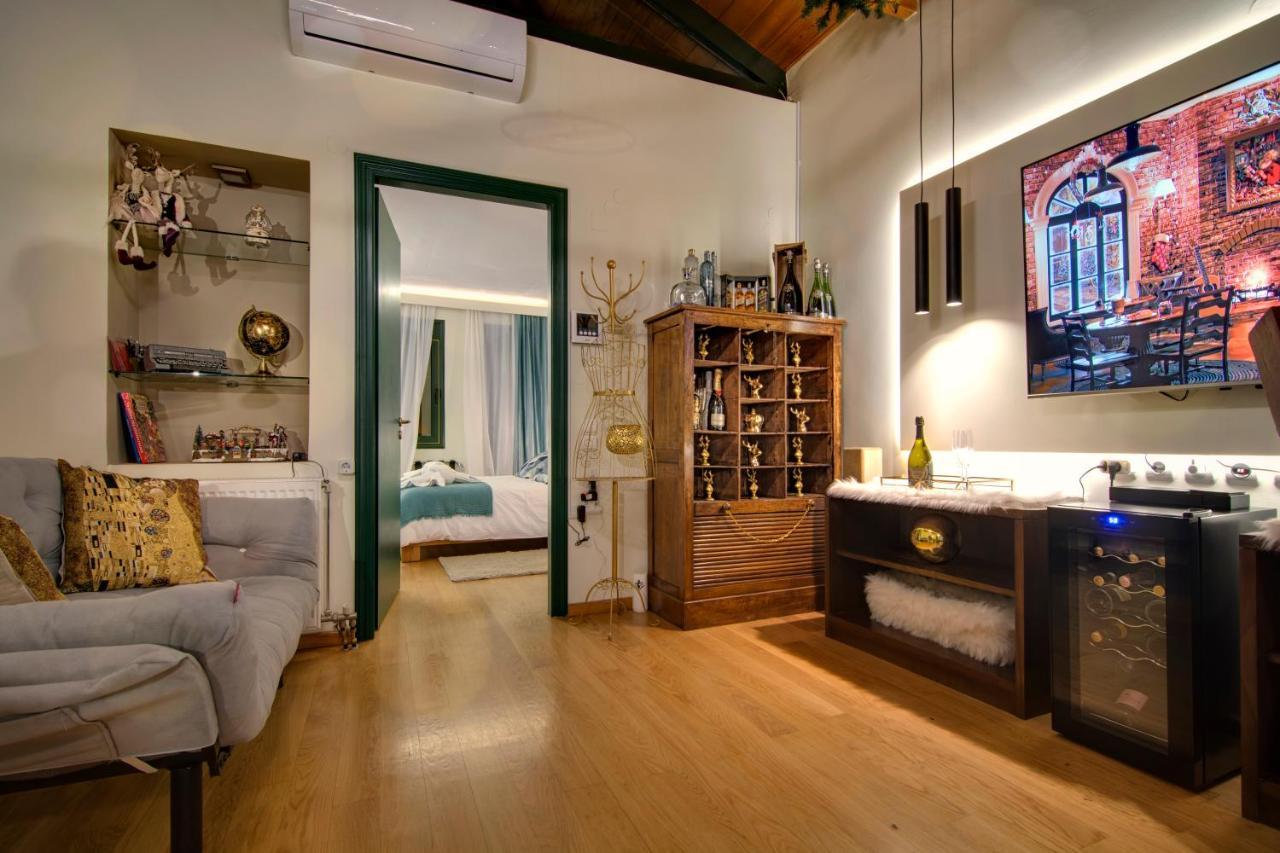 Iqoqo Hotels - Luxury Suites Янина Экстерьер фото